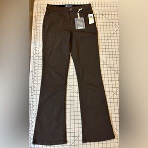 NWT Democracy Ab-solution Women’s Size 4 Gray Itty Bitty Boot Cut Jeans